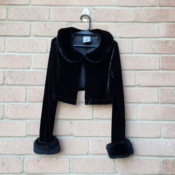 Perfectly Dressed Girls 8 Velvet Bolero Faux Fur Trim - Picture 3 of 9